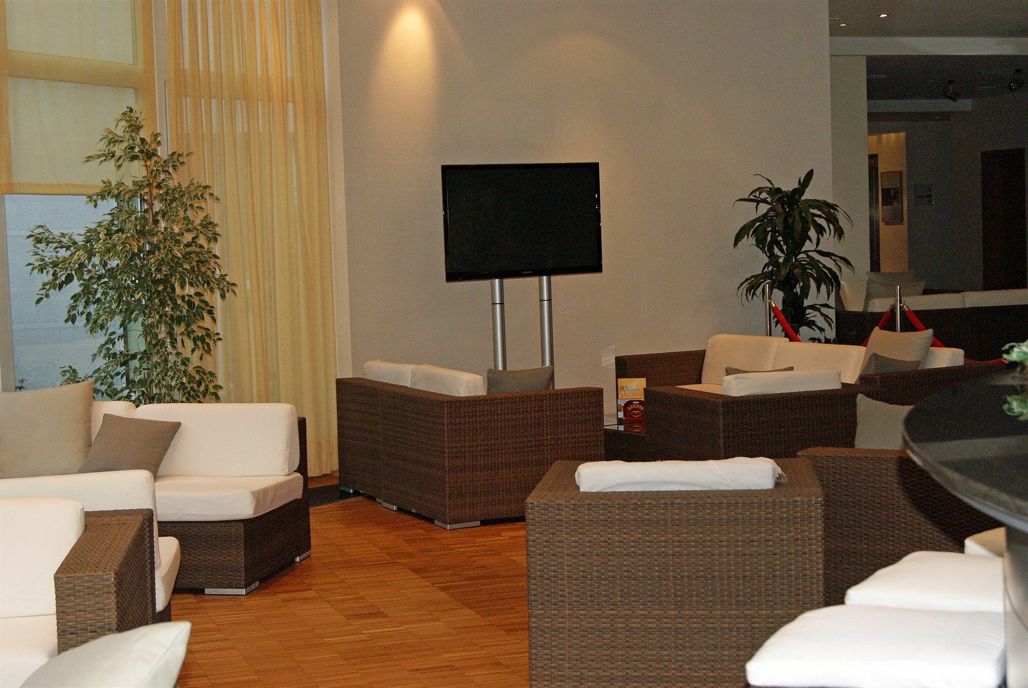 Bed'Nbudget Expo-Hostel Rooms Ганновер Экстерьер фото